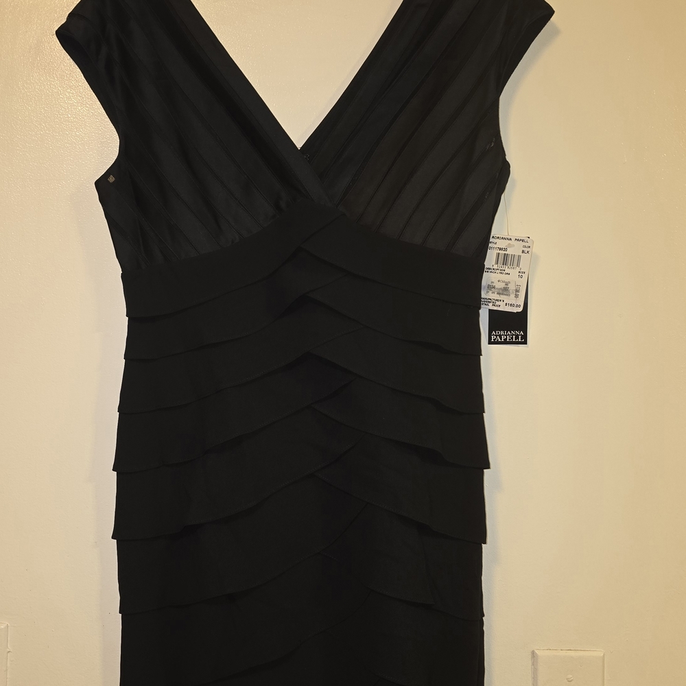 Adrianna Papell Black Ruched Tiered Midi Dress